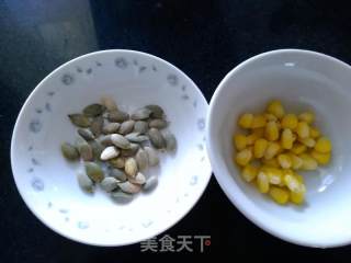 自制玉米果仁酸奶的做法步骤：9