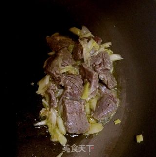 葱爆番茄牛肉的做法步骤：5