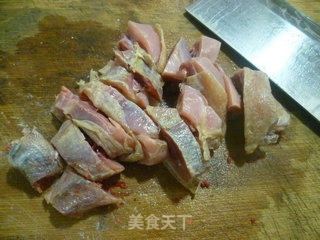 洋葱炒腊鸡腿的做法步骤：4