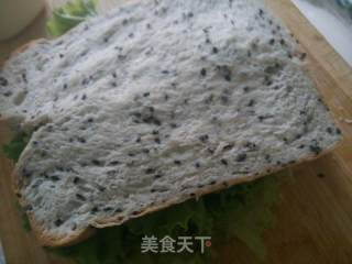 自制三明治的做法步骤：6