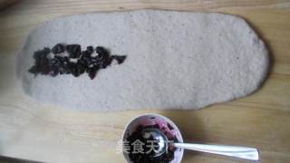 蓝莓夹心面包的做法步骤：5