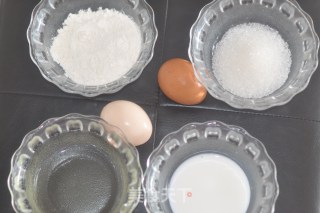 海苔蛋糕卷的做法步骤：1