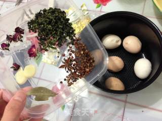 【雪山玫瑰茶叶蛋】----浪漫飘香的做法步骤：4