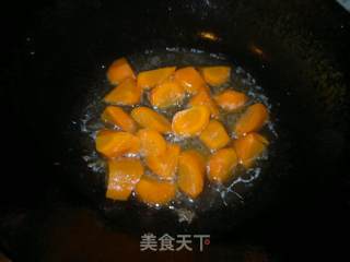 青椒土豆萝卜炒肉的做法步骤：6