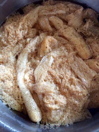 竹荪炖鹅的做法步骤：3