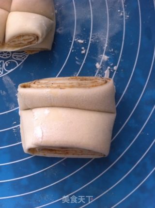 五香孜然花卷的做法步骤：11