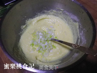 葱香豆渣饼的做法步骤：3