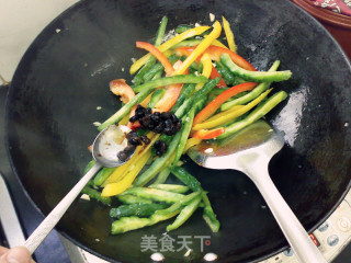 豉香苦瓜彩椒的做法步骤：6