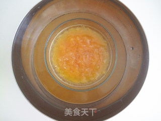 清爽消暑的夏季小甜品——【哈密瓜慕斯】的做法步骤：5