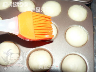 小蘑菇餐包的做法步骤：6