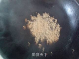 虾皮炒青椒的做法步骤：3