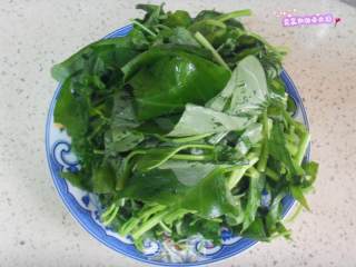 清炒空心菜的做法步骤：2
