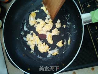 甜辣酱炒苦瓜的做法步骤：2