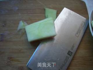 凉拌西瓜皮的做法步骤：2