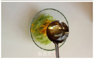 凉拌莴笋--简单漂亮的莴笋的做法步骤：4