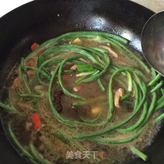肉焖豆角的做法步骤：9
