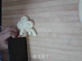 菊花馒头-自制花式馒头的做法步骤：5
