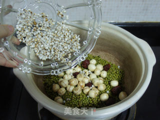 绿豆莲子汤的做法步骤：5