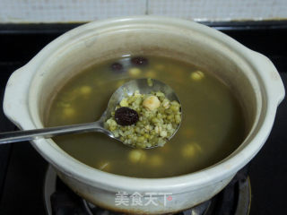绿豆莲子汤的做法步骤：9