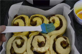 【香郁葡萄干肉桂卷】的做法步骤：15