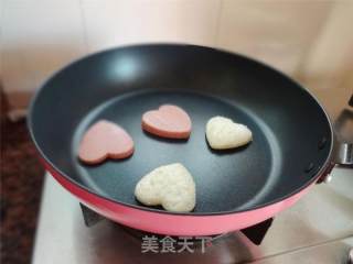 用食物来表达爱意——爱心吐司煎蛋的做法步骤：10