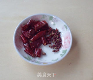 鲜香干锅兔的做法步骤：4