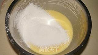 原味戚风蛋糕的做法步骤：7