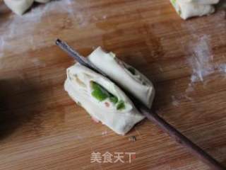 椒盐葱花卷的做法步骤：13