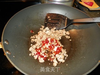 泰汁肉末铺茄子的做法步骤：4