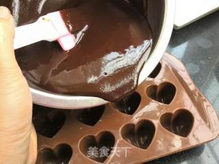 DIY~黑巧克力的做法步骤：8
