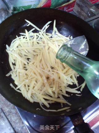 小炒土豆丝的做法步骤：8