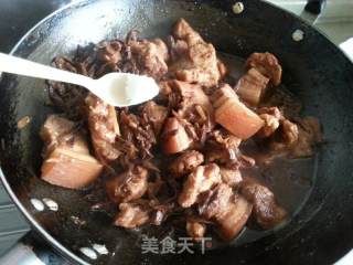 豆角红焖肉的做法步骤：9