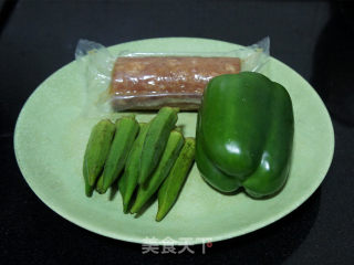 培根炒秋葵的做法步骤：1