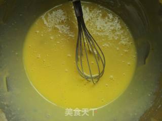 戚风纸杯蛋糕的做法步骤：2