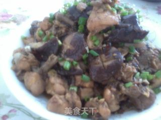 香菇烧鸡的做法步骤：5