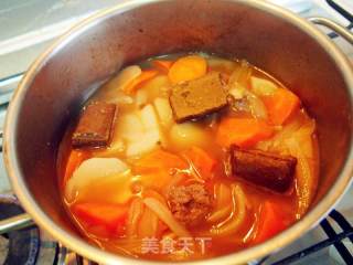 日式咖喱牛肉饭-简单的暖心食物的做法步骤：8