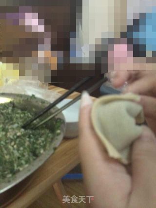 荠菜馄饨的做法步骤：3