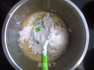 原味戚风蛋糕的做法步骤：4