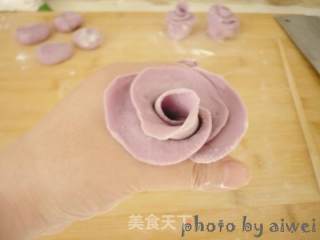 三色玫瑰花馒头的做法步骤：13