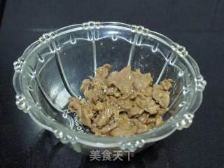 西芹炒牛肉的做法步骤：5