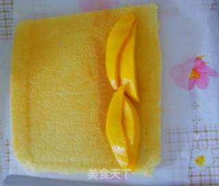 芒果蛋糕卷的做法步骤：10