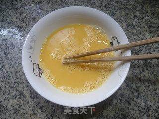鸡蛋炒冻豆腐的做法步骤：3