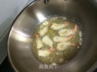 黄金蝴蝶虾的做法步骤：3