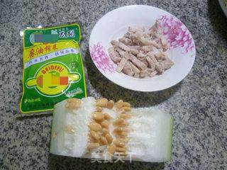 榨菜肉丝冬瓜汤的做法步骤：1