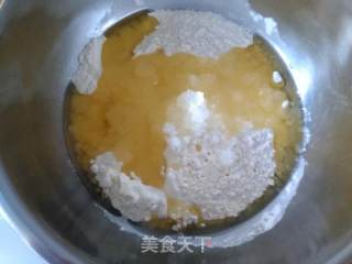 香酥绿豆饼的做法步骤：2