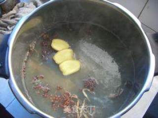 夏季版牛肉面的做法步骤：5