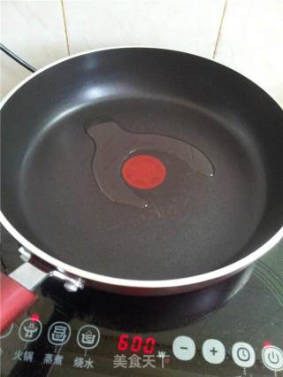 黄瓜炒千张的做法步骤：3