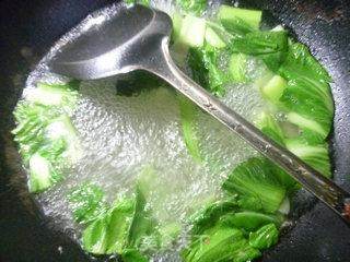 青菜淡菜鸡蛋汤的做法步骤：9