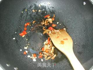 夏日下饭莱肉末炒酸豇豆的做法步骤：6