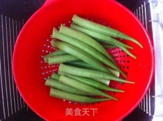 烤黄秋葵的做法步骤：1